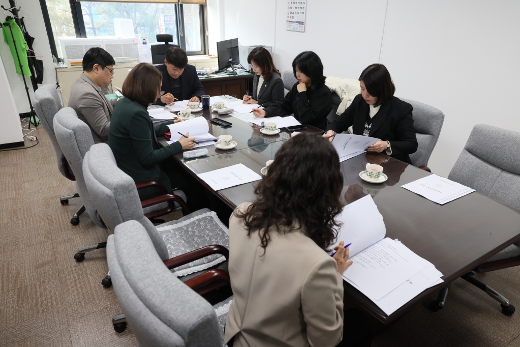 제275회_임시회_대비_의회운영위원회_간담회_2026-03-09_(2).JPG 이미지