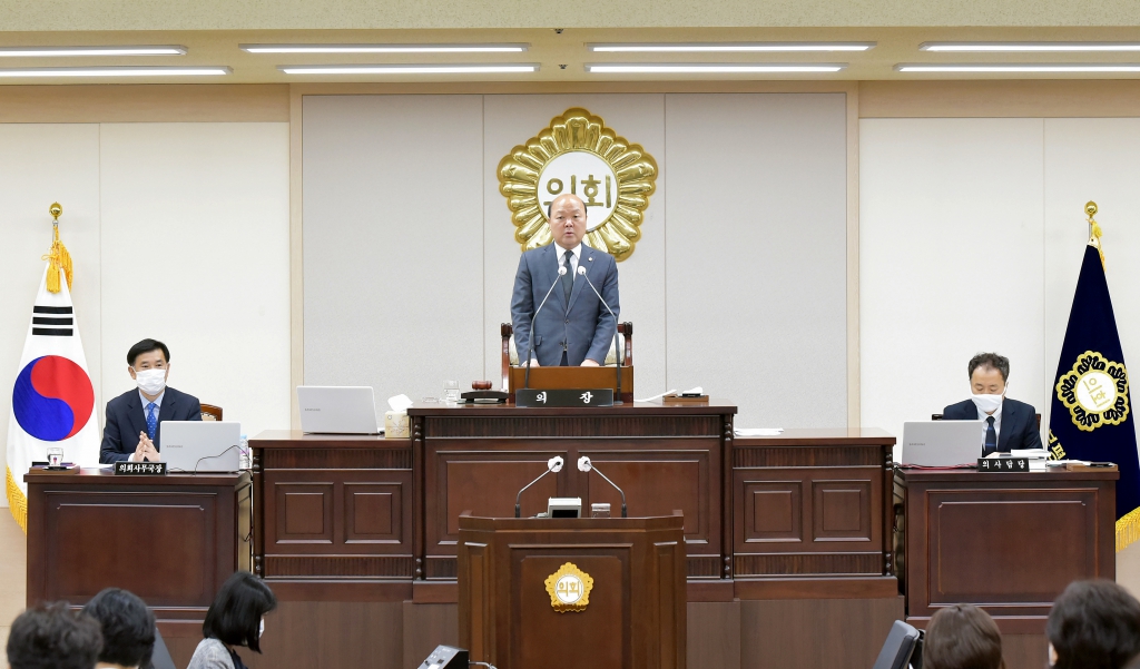 20200506_제235회_임시회_개회.JPG 이미지